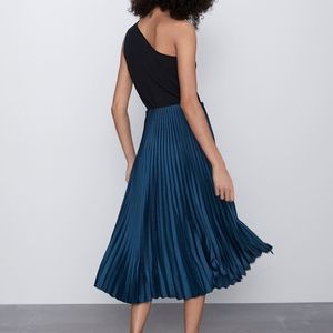 ZARA Pleated Satin Midi Skirt TRF Blue